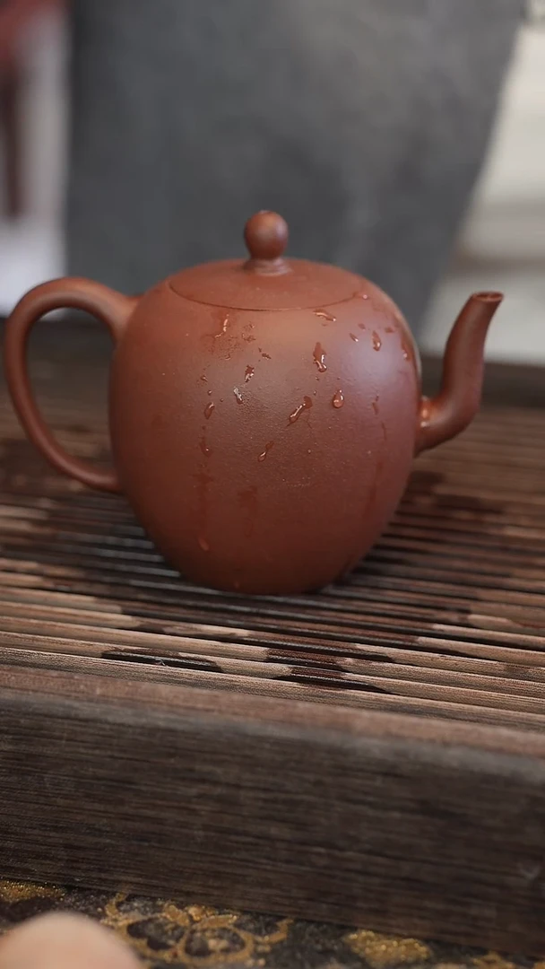 茶壶紫砂美人肩 半手工 240cc
