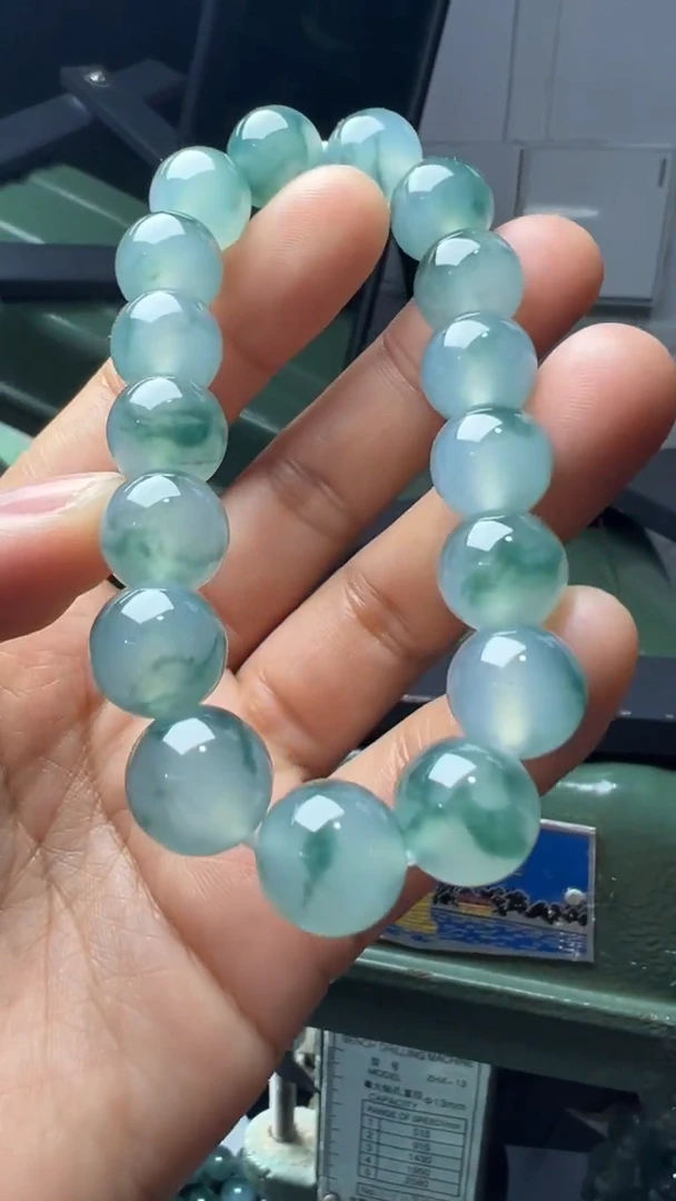 未镶嵌手串翡翠缅甸翡翠A货卡11.8左右
