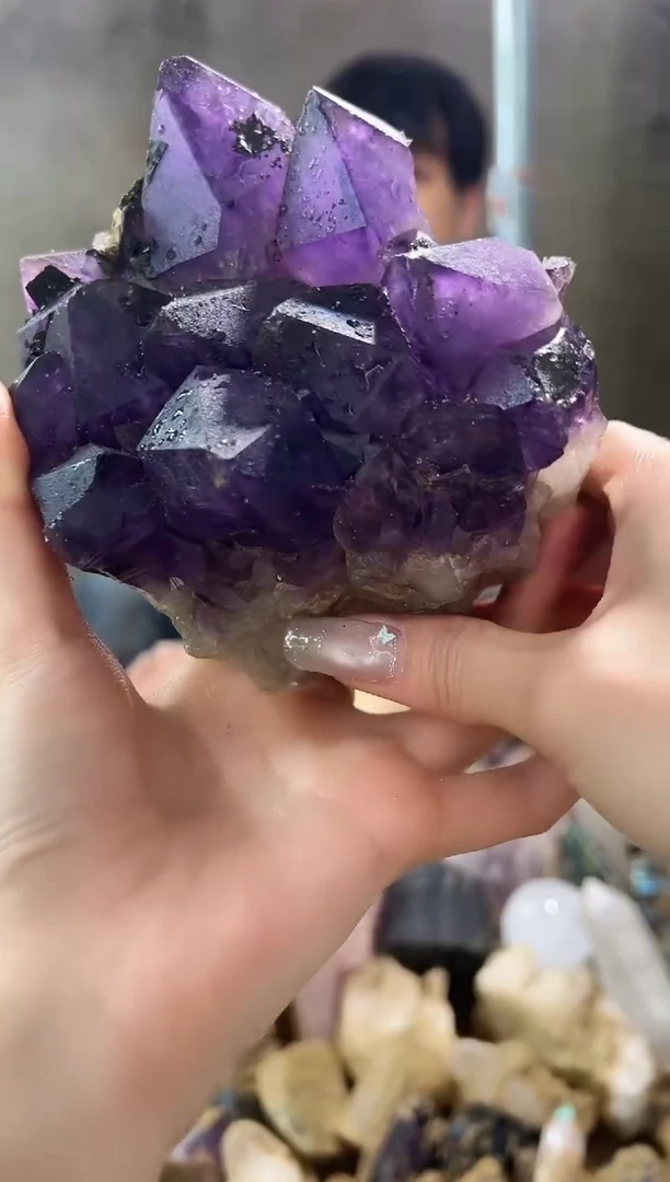 未镶嵌大型摆件（非配饰）水晶紫水晶簇021+底座