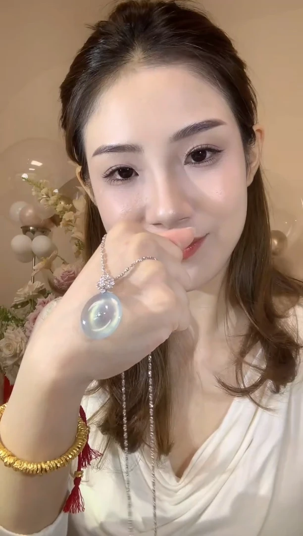 吊坠(不含链)18K金镶嵌翡翠S37 不含链