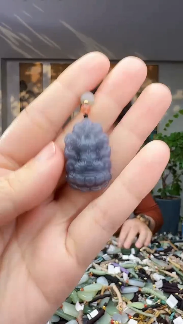 未镶嵌和田玉挂件拍一发一