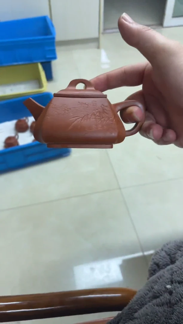 茶壶紫砂刻绘抽角石瓢