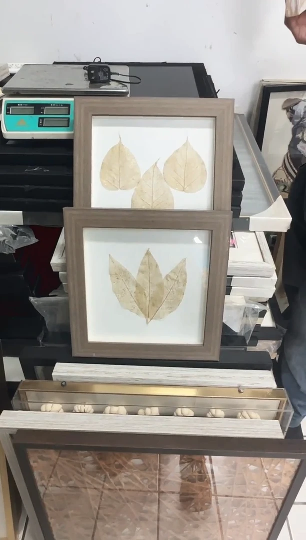 横款168美术管 装饰画  35*35 二张
