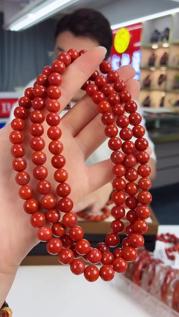 未镶嵌瓦西多圈8+南红玛瑙一个/条