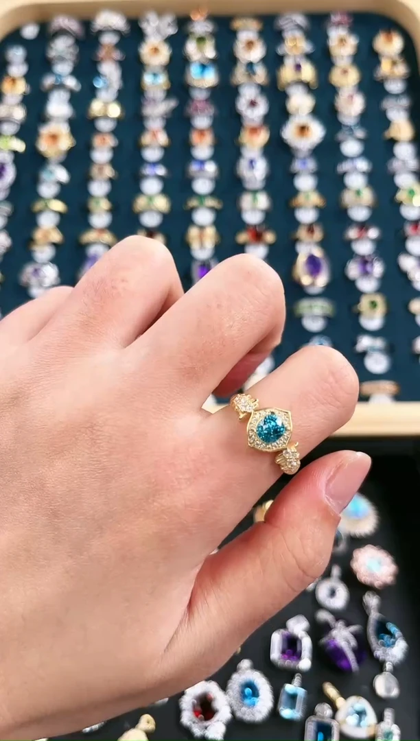 银S925镶嵌天然锆石戒指f652