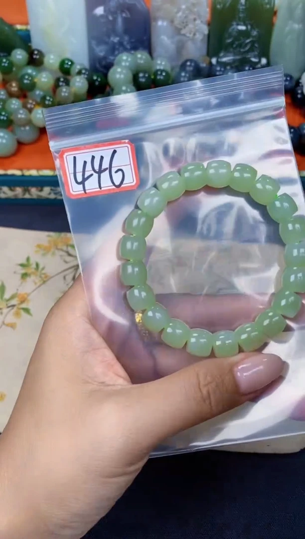 和田玉未镶嵌颈饰和田玉