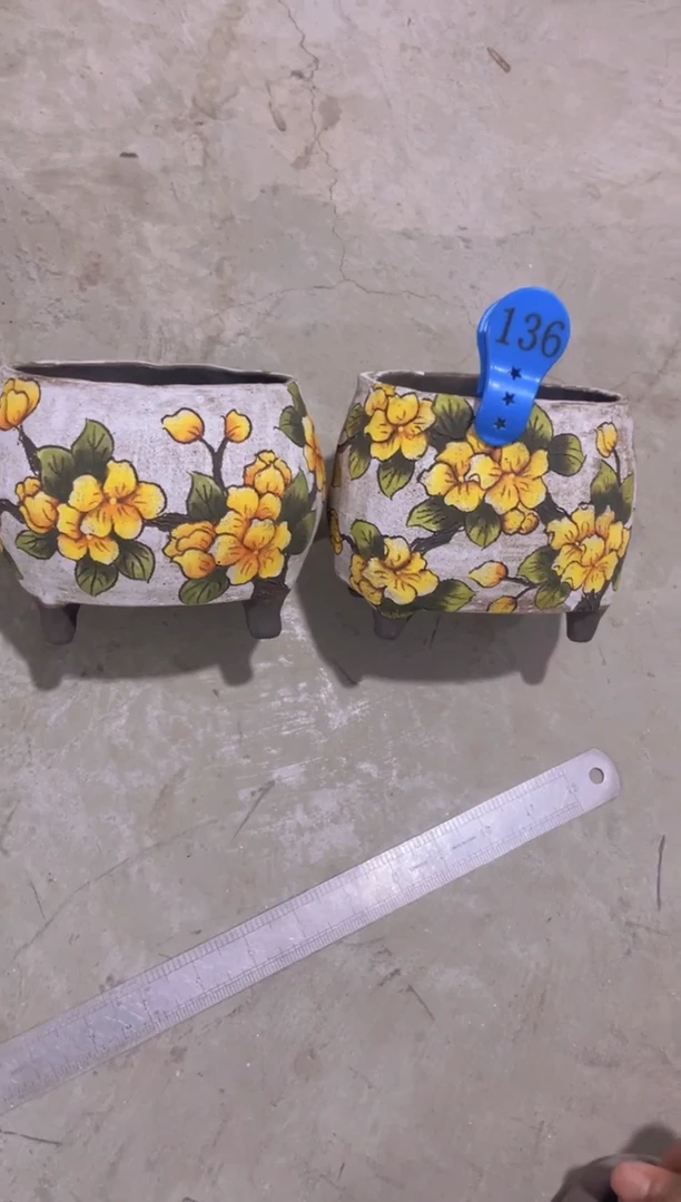 摆件蓉*136陶花岛花盆罐—手工痕迹默认，大小会有1-2公分误差
