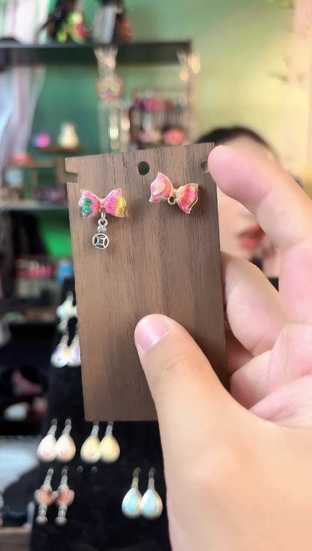 织绣彩云南阁非遗老绣570