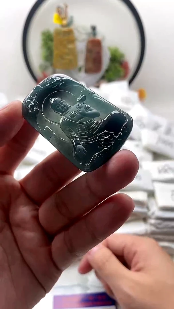 颈饰未镶嵌翡翠阿弥陀佛