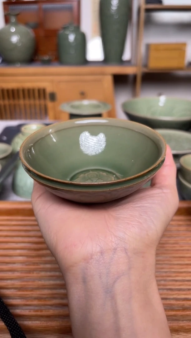 【闪购商品】其他203纯手工秘色毗卢杯 微瑕福利