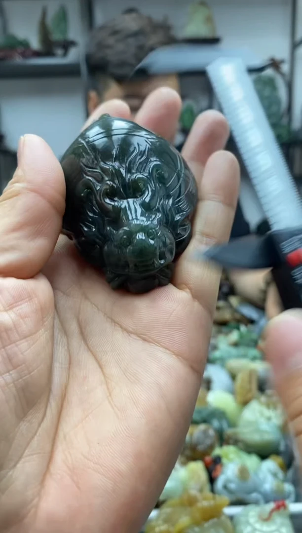 和田玉未镶嵌把件1