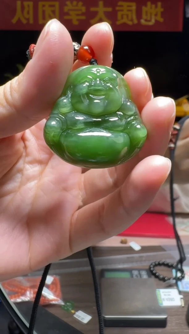 【闪购商品】和田玉吊坠未镶嵌碧玉佛公约31*32mm编绳吊坠