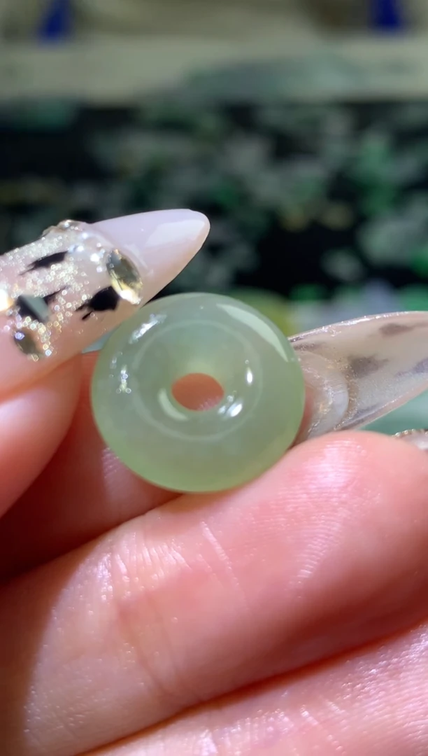 未镶嵌定制翡翠毛货  14.8-4.7