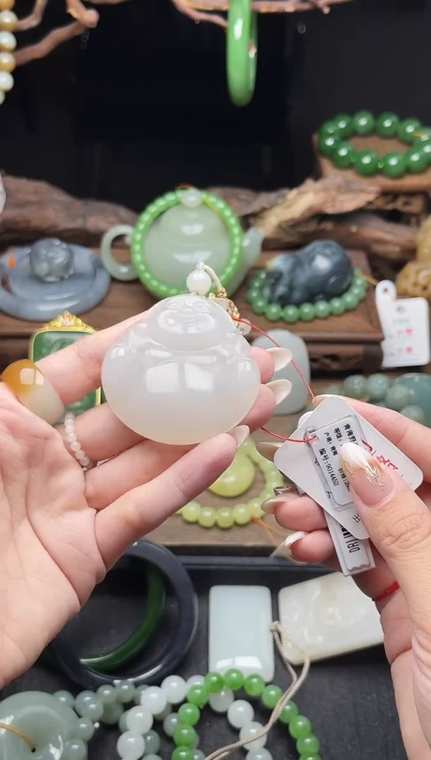 吊坠(不含链)未镶嵌和田玉青海野牛沟白玉 佛公9014452