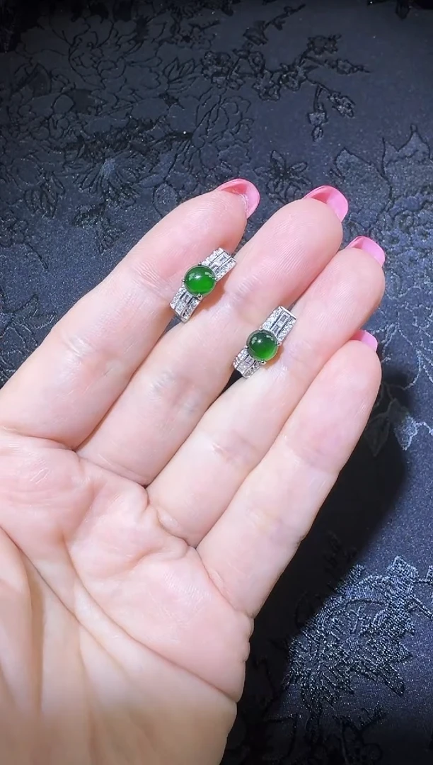 【闪购商品】翡翠耳饰银S925镶嵌耳包