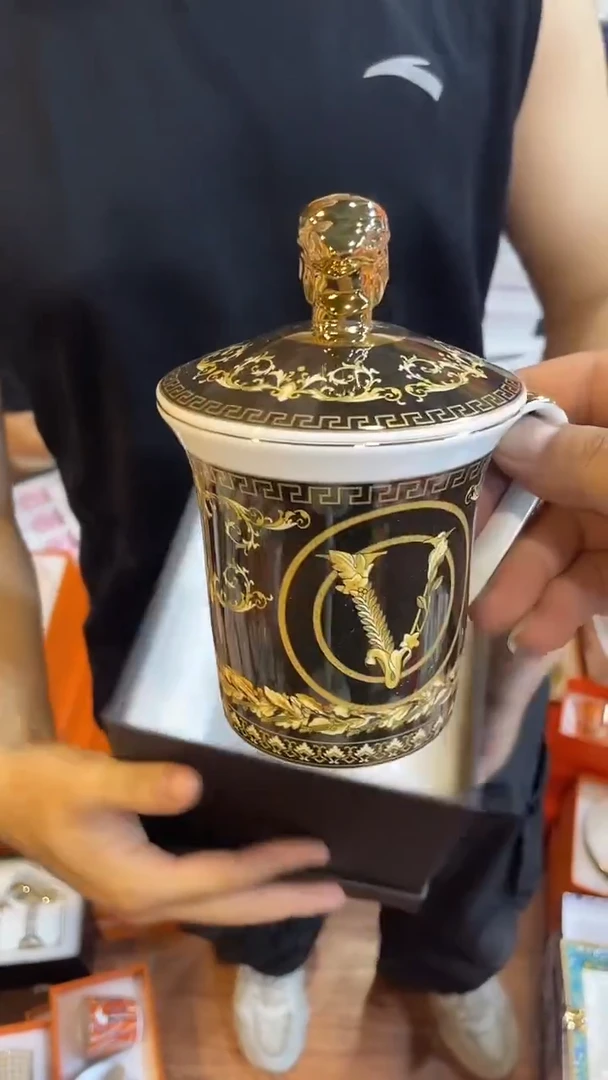 杯鸿辉家品牌瓷器，京东包邮！