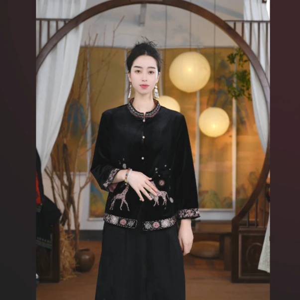 素娘中国风重工绣花秋季时尚黑色长袖立领外套新中式气质S26440W