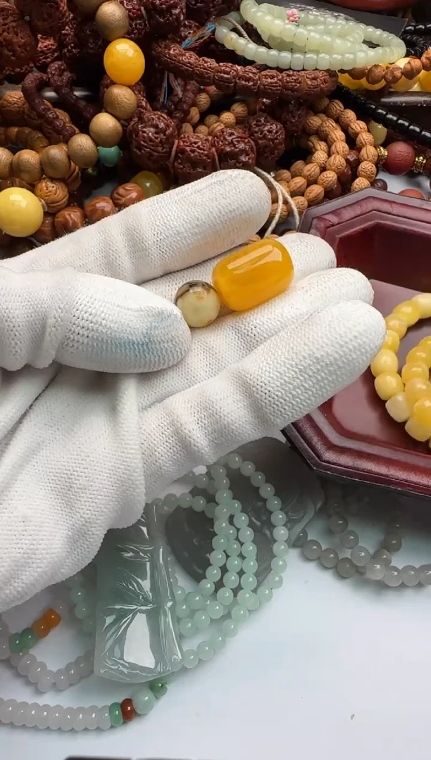 蜜蜡颈饰未镶嵌蜜蜡