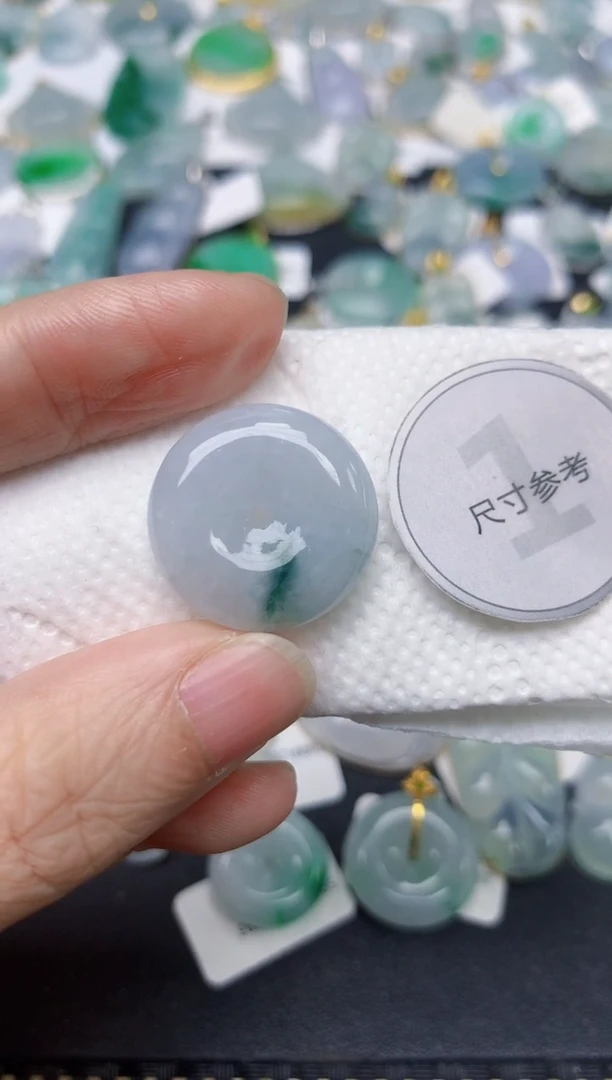 颈饰未镶嵌翡翠天然缅甸A货翡翠