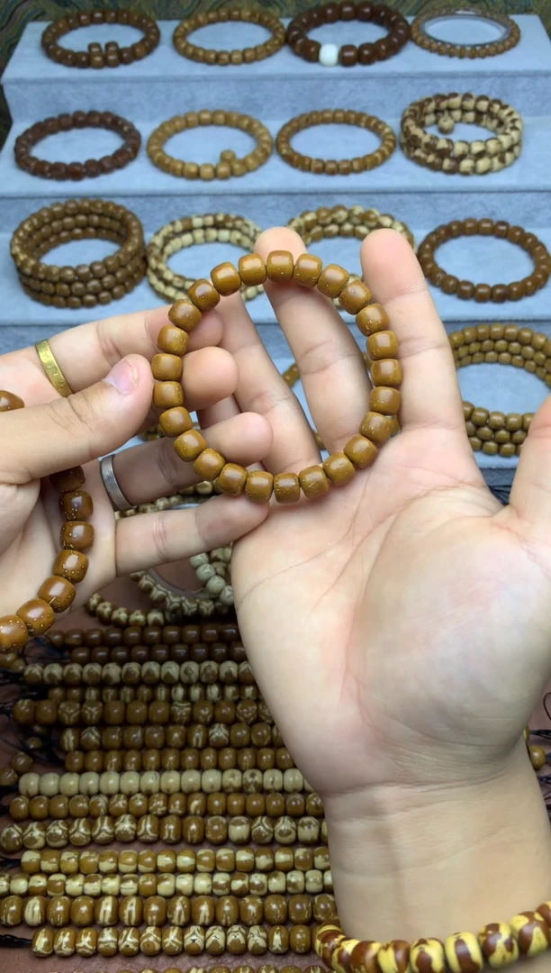 手串紫金鼠9.3尺寸实心黄皮全品