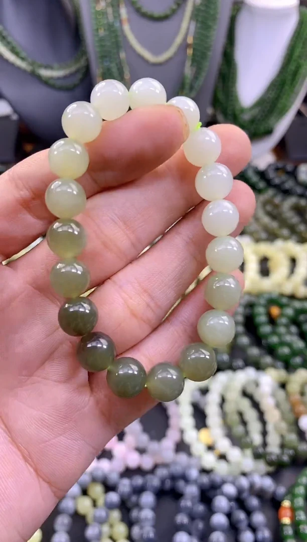 未镶嵌手串和田玉和田玉晴水渐变卡10手串