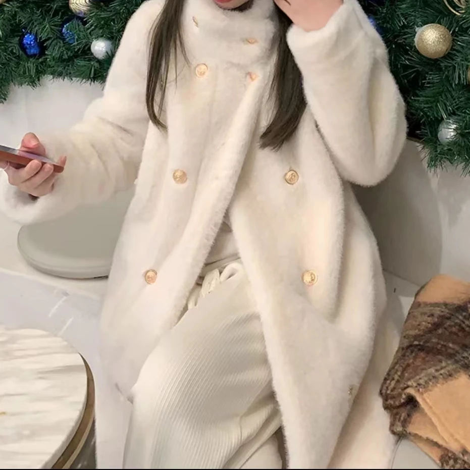 【艾萱萱】3201款双排扣英伦风立领毛毛外套女 约102