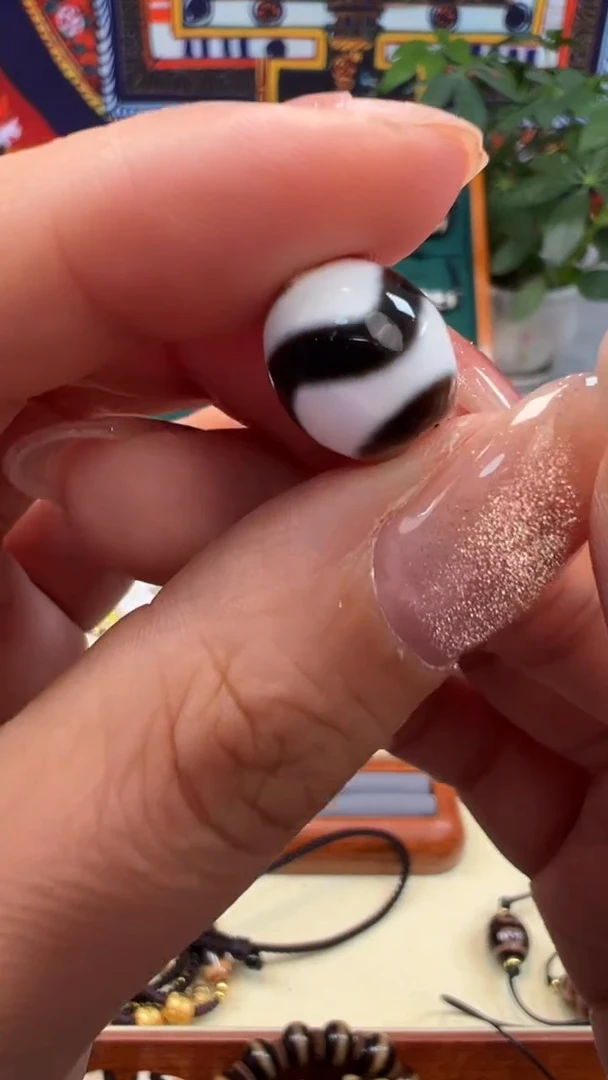 玛瑙/玉髓（覆膜）颈饰未镶嵌13.（微瑕随机发货）