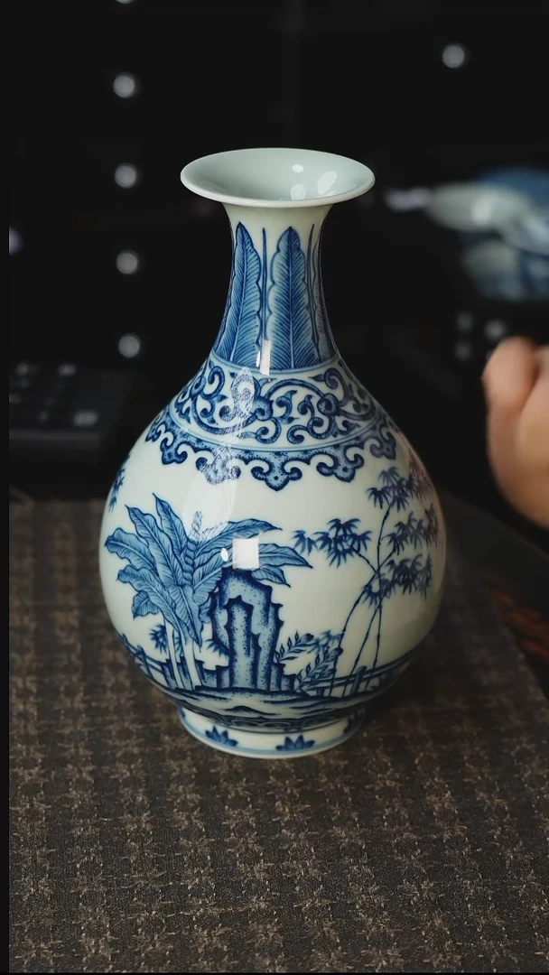 柴窑玉壶春瓶明珠堂