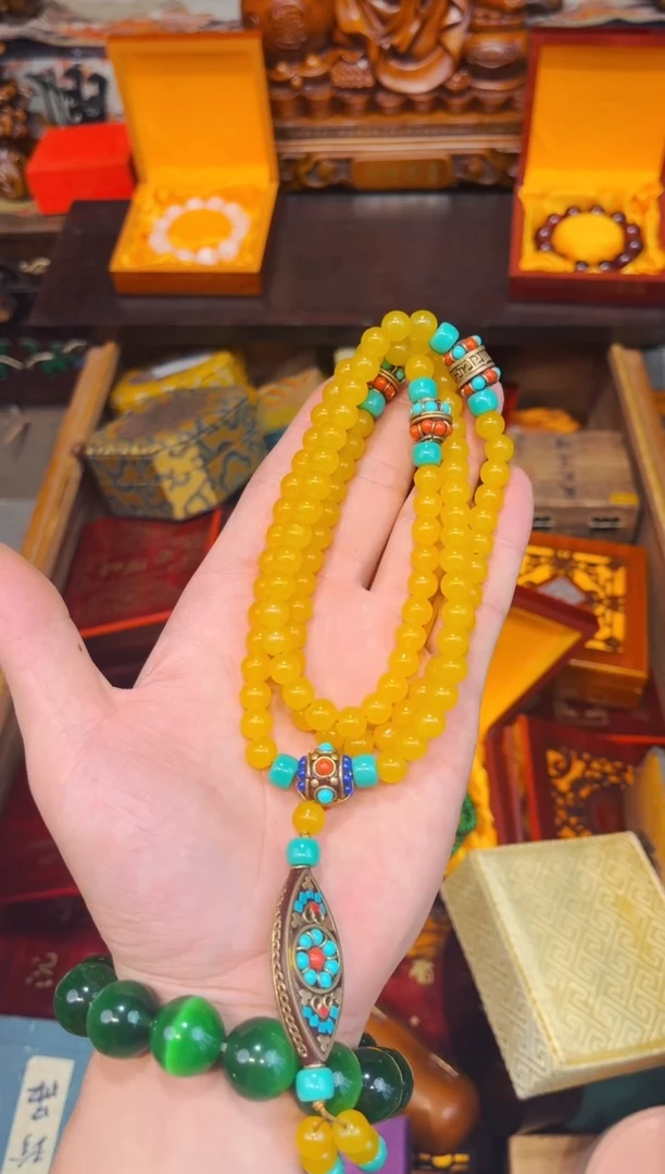 和田玉18K金镶嵌挂件Q瑞哥专属高端精品31