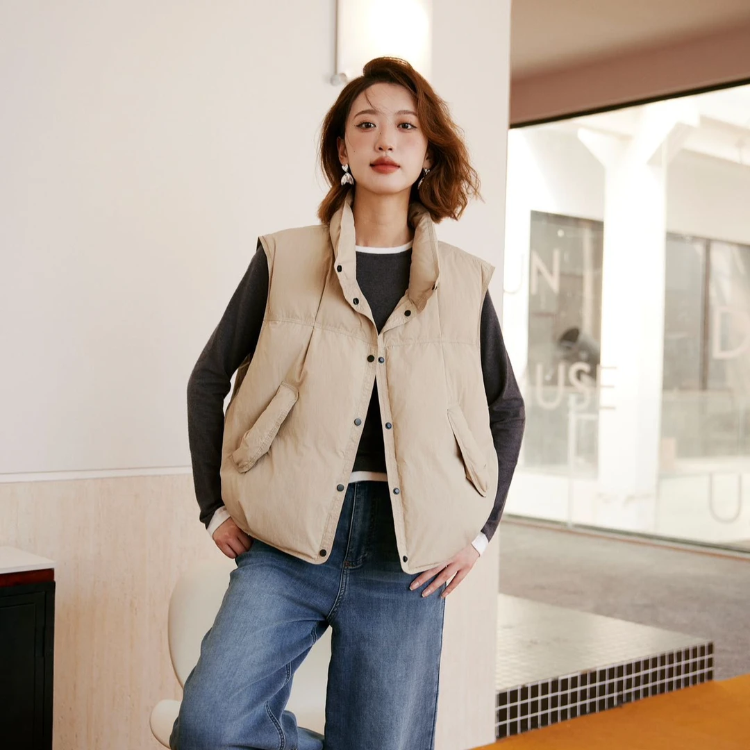 秋冬新款休闲时尚百搭女士羽绒服马甲YE4C615172N