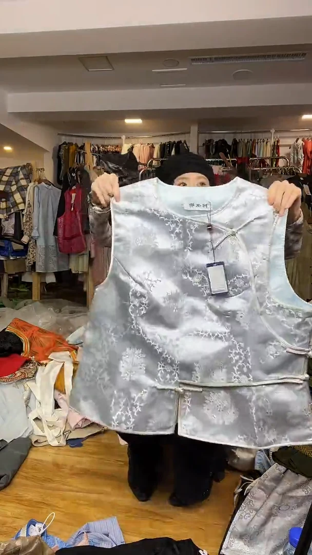 马甲       4XL码    150-160斤