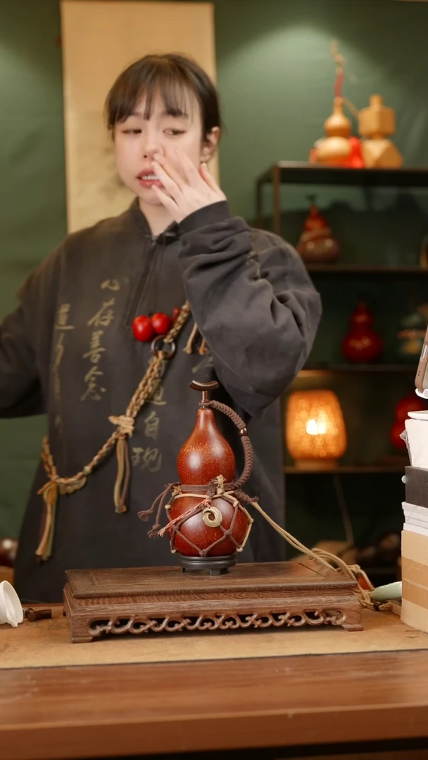 136号精品天然大漆酒葫芦一物一拍~