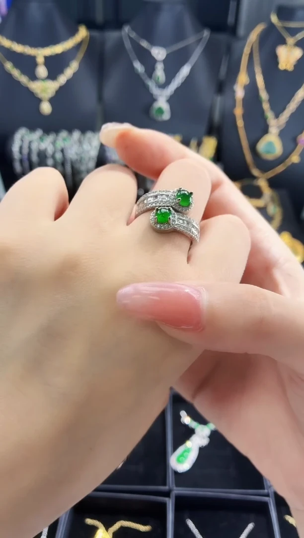 翡翠戒指未镶嵌戒指