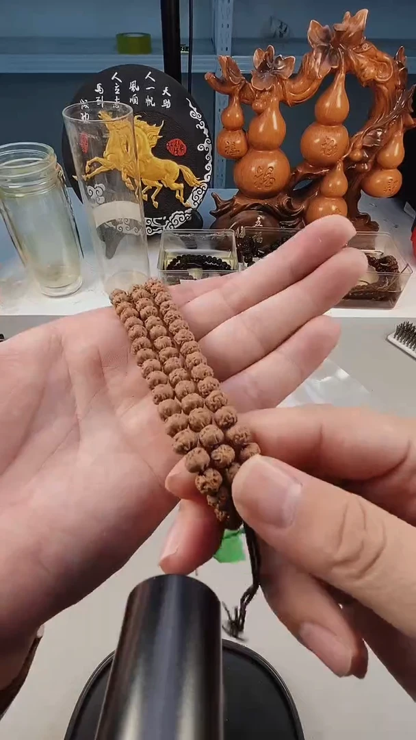 吊坠金刚菩提玄武纹三日红佛手尺寸6-8+刷子