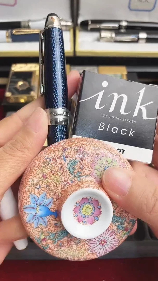 瓷片鎮***果JHKHJKBVDM9999