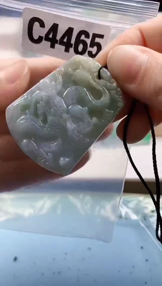 翡翠未镶嵌颈饰天然翡翠吊坠挂件