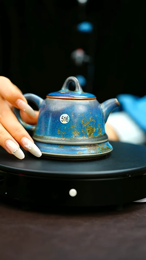 516#原矿钧瓷炉钧釉钟壶