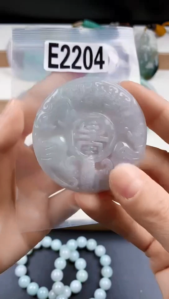 颈饰未镶嵌翡翠天然翡翠吊坠挂件