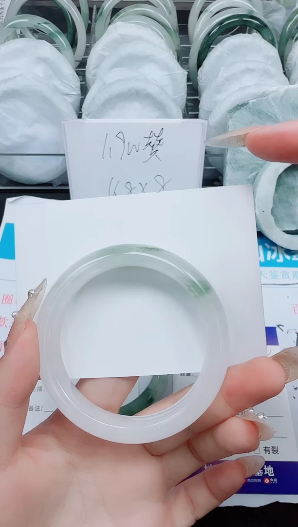 石英质玉手镯未镶嵌154-55