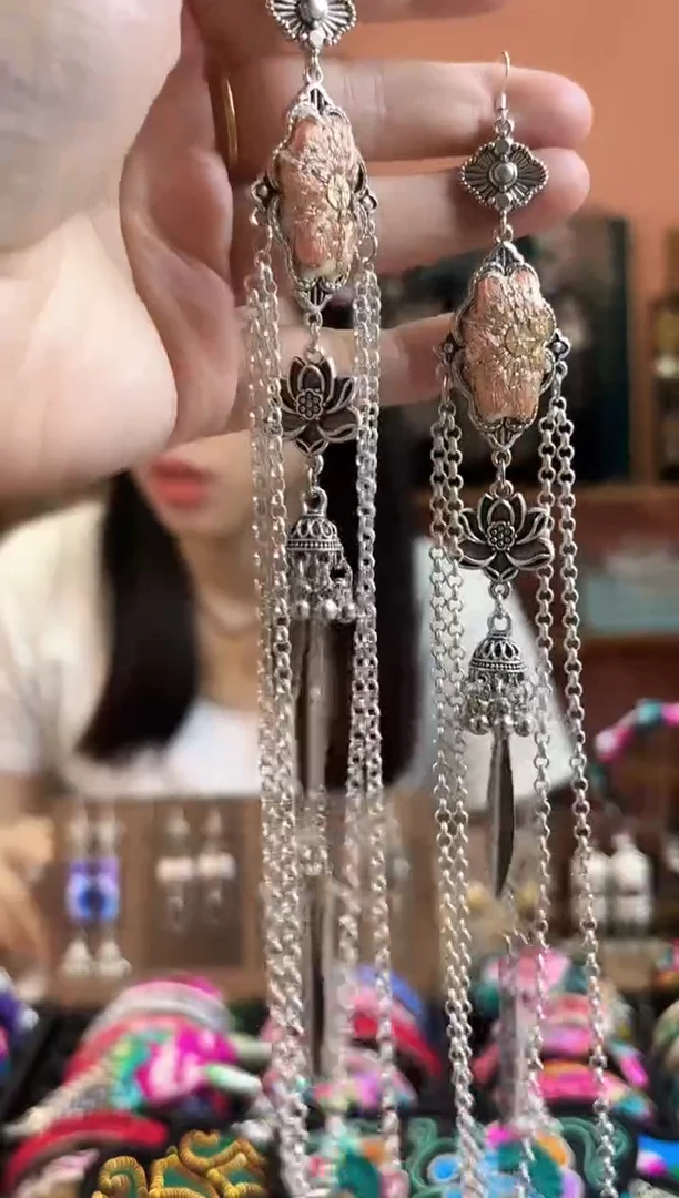 织绣a****a艺枝独绣老绣饰品1000