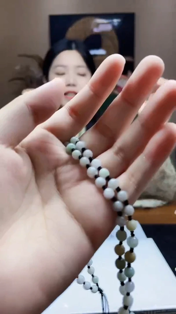 未镶嵌定制翡翠吊坠78
