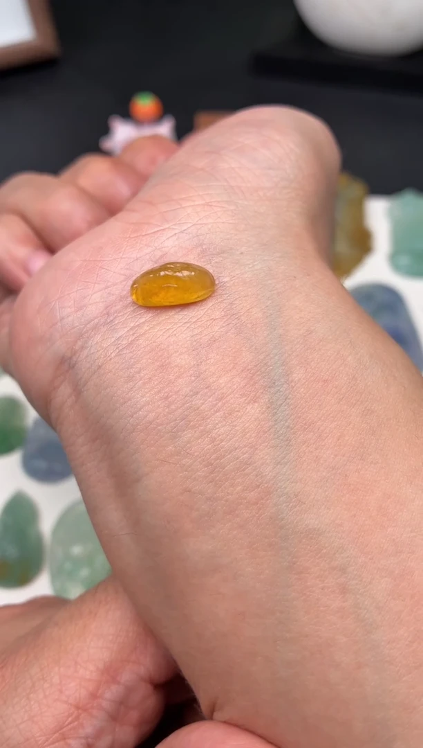 未镶嵌定制翡翠翡翠