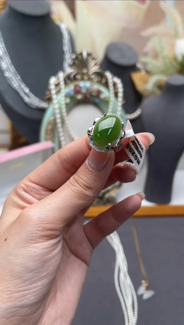 【闪购商品】和田玉戒指银S925镶嵌aj3989戒指