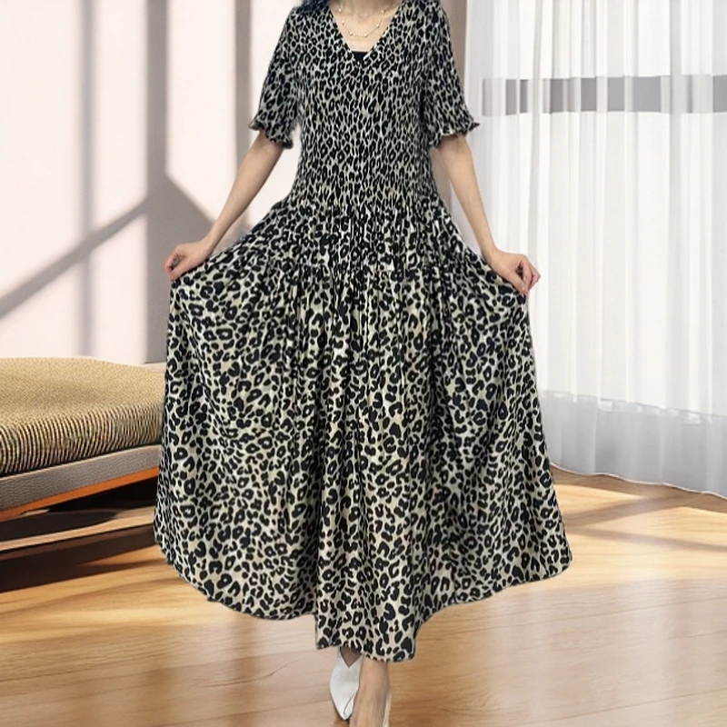 克妮米亚w333轻奢高端女装豹纹连衣裙宽松连衣裙大码碎花显瘦气质
