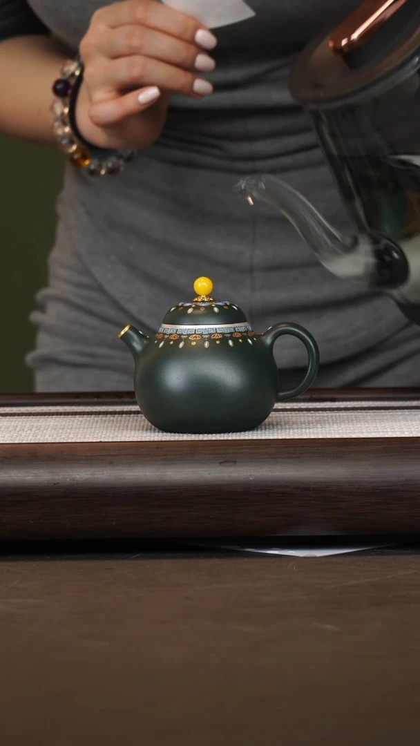 茶壶紫砂赵丽娟/绿泥/茄瓜/150c