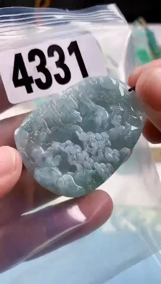 【闪购商品】翡翠颈饰未镶嵌天然翡翠吊坠挂件