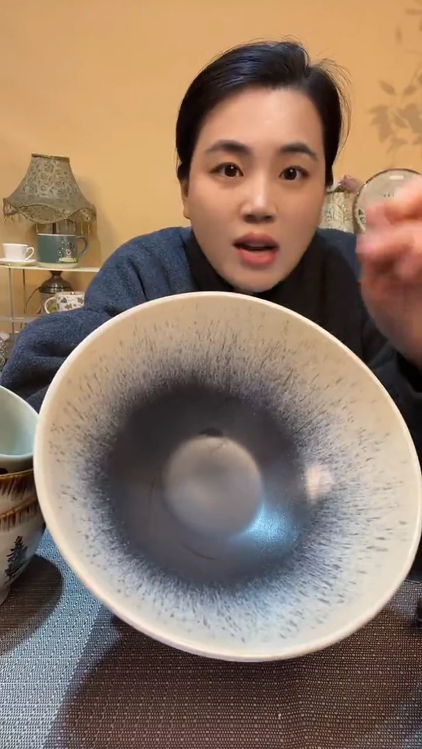瓷片8英寸碗 微瑕介意勿拍