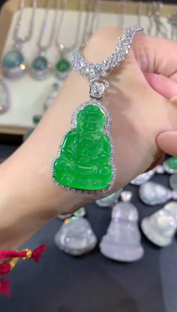 吊坠(不含链)18K金镶嵌翡翠154-观音（不含链扣（多样性发货一件