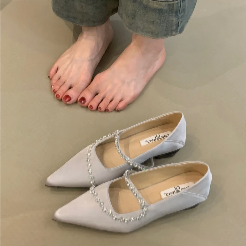 LBJ-E679法式高级感绸缎尖头链条单鞋女鞋子配裙子气质晚晚瓢鞋