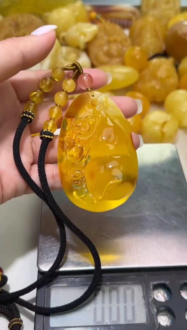 裸石琥珀未镶嵌琥珀蜜蜡吊坠